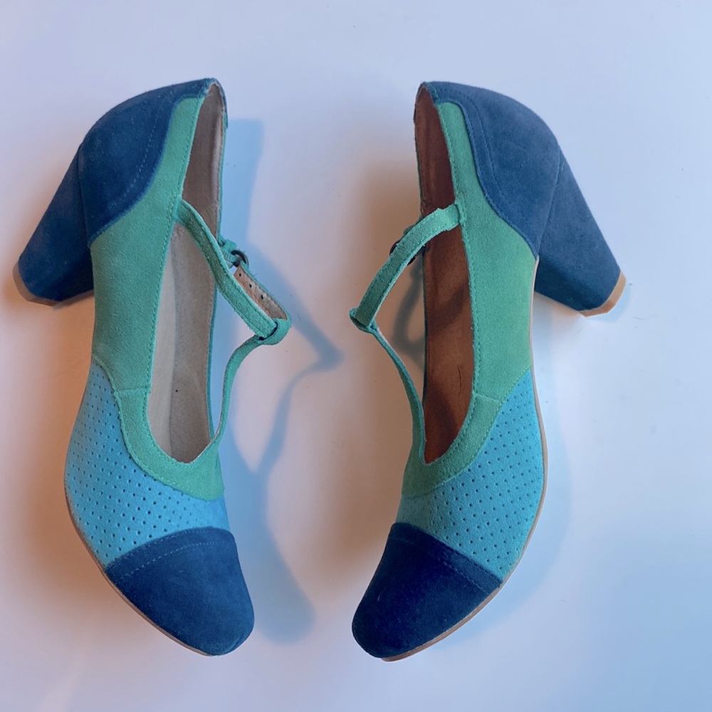 Chelsea Crew Malibu Retro T-strap 40s heel👗 - Picture 5 of 12